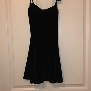 Holiday black velvet dress!